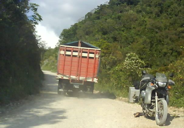 013 Flores To Lanquin Hwy5 8th March 2011.jpg